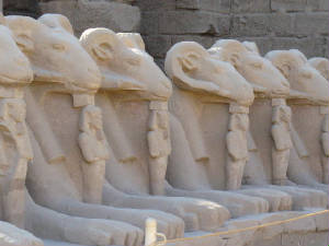 egypt_karnaktemple10.jpg